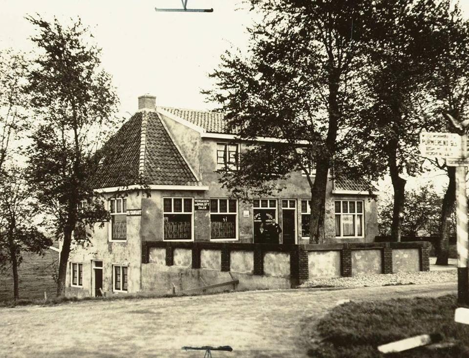 Cafe Brasserie Het Heerenhuis Het Kalf Экстерьер фото