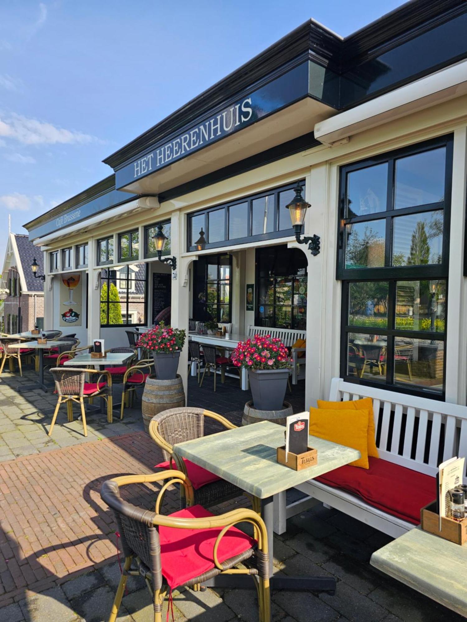 Cafe Brasserie Het Heerenhuis Het Kalf Экстерьер фото